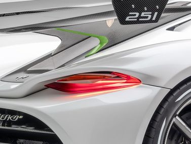 Koenigsegg Jesko, Тарга — задний фонарь