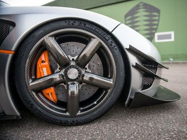 Koenigsegg One:1، كوبيه — جنط العجلة