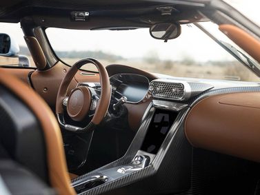 Koenigsegg Regera I، تارغا — منطقة السائق