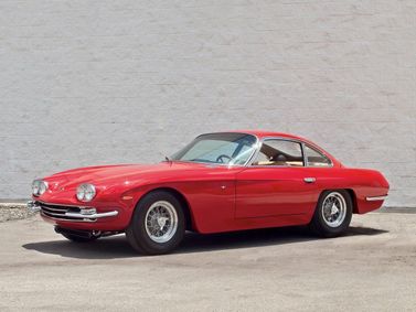 Lamborghini 350/400 GT، كوبيه 400 GT — منظر أمامي أيمن