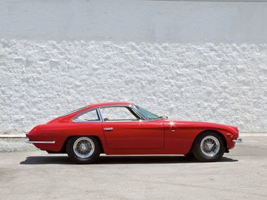 Lamborghini 350/400 GT، كوبيه 400 GT — منظر من الجانب الأيسر