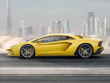 Lamborghini Aventador أنا فيس ليفت، كوبيه — منظر من الجانب الأيسر