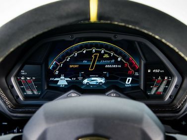 Lamborghini Aventador أنا فيس ليفت، كوبيه — لوحة العدادات