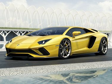 Lamborghini Aventador أنا فيس ليفت، كوبيه — منظر أمامي أيمن