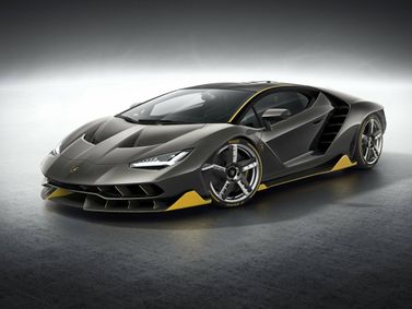 Lamborghini Centenario I، كوبيه — منظر أمامي أيمن