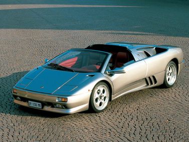 Lamborghini Diablo، رودستر — منظر أمامي أيسر