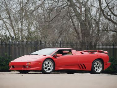 Lamborghini Diablo، رودستر — منظر أمامي أيمن