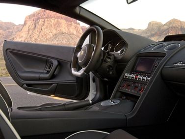 Lamborghini Gallardo أنا فيس ليفت، كوبيه — منطقة السائق