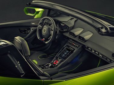 Lamborghini Huracán أنا فيس ليفت، رودستر Spyder — منطقة السائق