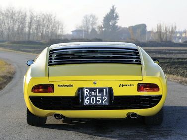 Lamborghini Miura، كوبيه — منظر خلفي