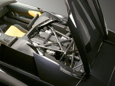 Lamborghini Murcielago I، رودستر — حجرة المحرك