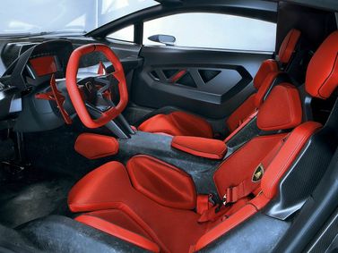 Lamborghini Sesto Elemento، كوبيه — منطقة السائق