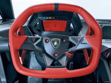 Lamborghini Sesto Elemento، كوبيه — عجلة القيادة