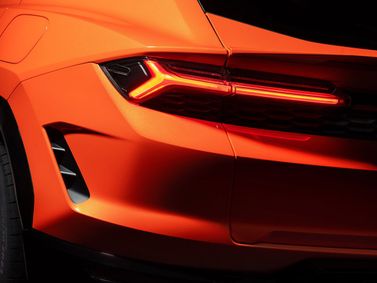 Lamborghini Urus أنا فيس ليفت، دفع رباعي 5 أبواب Se — المصباح الخلفي