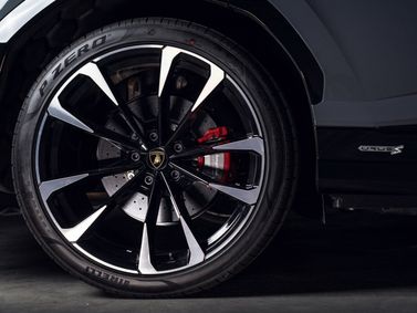 Lamborghini Urus أنا فيس ليفت، دفع رباعي 5 أبواب S — جنط العجلة