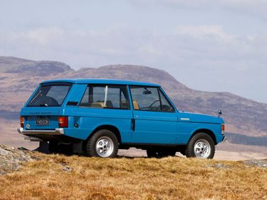 Land Rover Range Rover I، دفع رباعي 3 أبواب — منظر خلفي أيمن