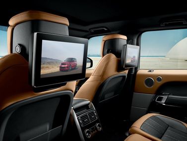 Land Rover Range Rover Sport II (L494) Facelift، دفع رباعي 5 أبواب — المقاعد الخلفية