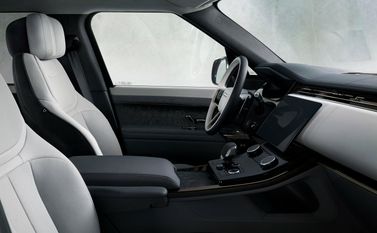 Land Rover Range Rover Sport III (L461)، دفع رباعي 5 أبواب — منطقة السائق