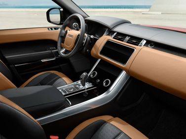 Land Rover Range Rover Sport II (L494) Facelift، دفع رباعي 5 أبواب — منطقة السائق