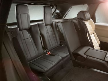Land Rover Range Rover Sport II (L494)، دفع رباعي 5 أبواب — مقاعد الصف الثالث