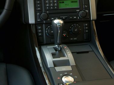 Land Rover Range Rover Sport I (L320)، دفع رباعي 5 أبواب — محدد ناقل الحركة