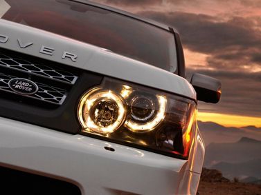 Land Rover Range Rover Sport I (L320) Facelift، دفع رباعي 5 أبواب — المصباح الأمامي