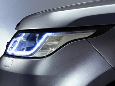 Land Rover Range Rover Sport II (L494)، دفع رباعي 5 أبواب — المصباح الأمامي