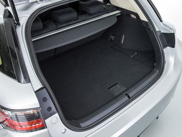Lexus CT أنا فيس ليفت، هاتشباك 5 أبواب — حجرة الأمتعة
