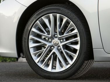 Lexus ES سادساً، سيدان — جنط العجلة