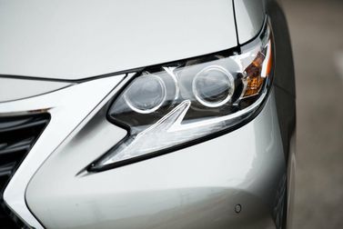 Lexus ES فيس ليفت السادس، سيدان — المصباح الأمامي