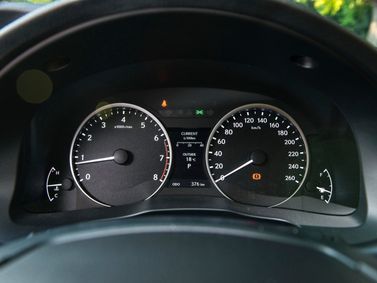 Lexus ES سادساً، سيدان — لوحة العدادات