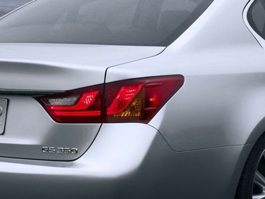 Lexus GS رابعاً، سيدان — المصباح الخلفي