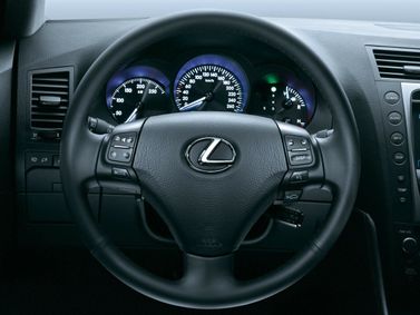 Lexus GS ثالثاً فيس ليفت، سيدان — عجلة القيادة