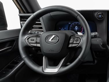 Lexus GX ثالثاً، دفع رباعي 5 أبواب — عجلة القيادة