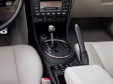 Lexus IS I, Универсал 5 дв. — центральная консоль