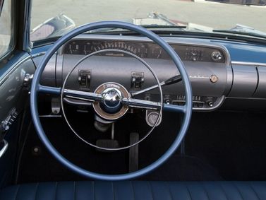 Lincoln Capri, Кабриолет — место водителя
