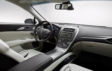 Lincoln MKZ فيس ليفت الثاني، سيدان — لوحة القيادة