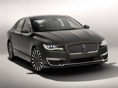 Lincoln MKZ فيس ليفت الثاني، سيدان — منظر أمامي أيمن