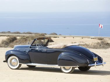 Lincoln Zephyr، قابلة للتحويل — منظر خلفي أيسر