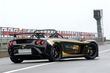 Lotus 2-Eleven, Родстер — вид сзади слева