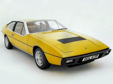 Lotus Eclat, Купе — вид спереди слева