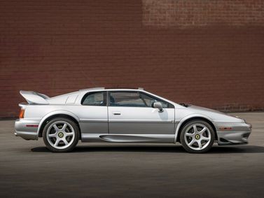 Lotus Esprit V, Купе — вид слева