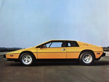 Lotus Esprit II, Купе — вид слева