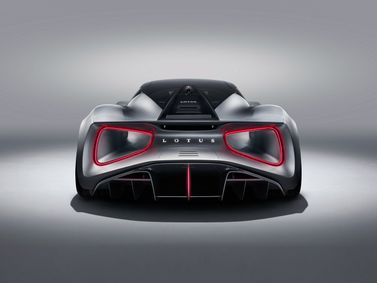 Lotus Evija, Купе — вид сзади