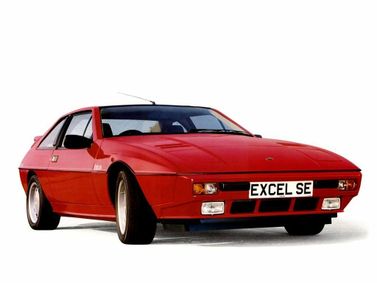 Lotus Excel, Купе — вид спереди справа