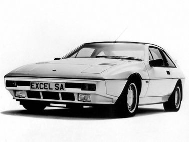 Lotus Excel, Купе — вид спереди справа