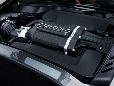 Lotus Exige III, Родстер — моторный отсек