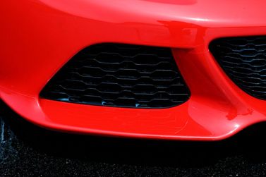 Lotus Exige III, Родстер — решётка радиатора