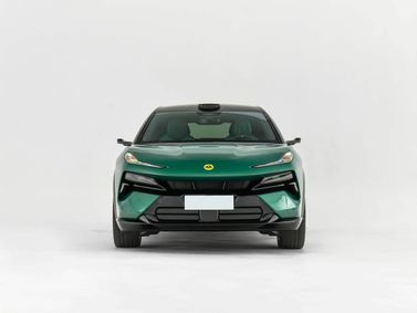 Lotus For Me, Внедорожник 5 дв. — вид спереди
