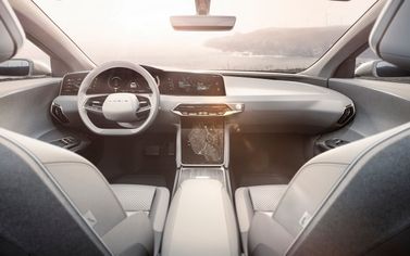 Lucid Air, Седан — передняя панель